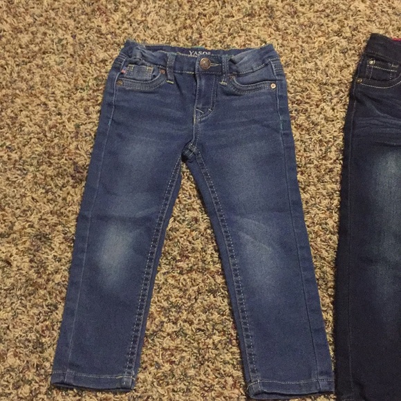 Yaso and Lee toddler skinny jeans - Picture 2 of 3